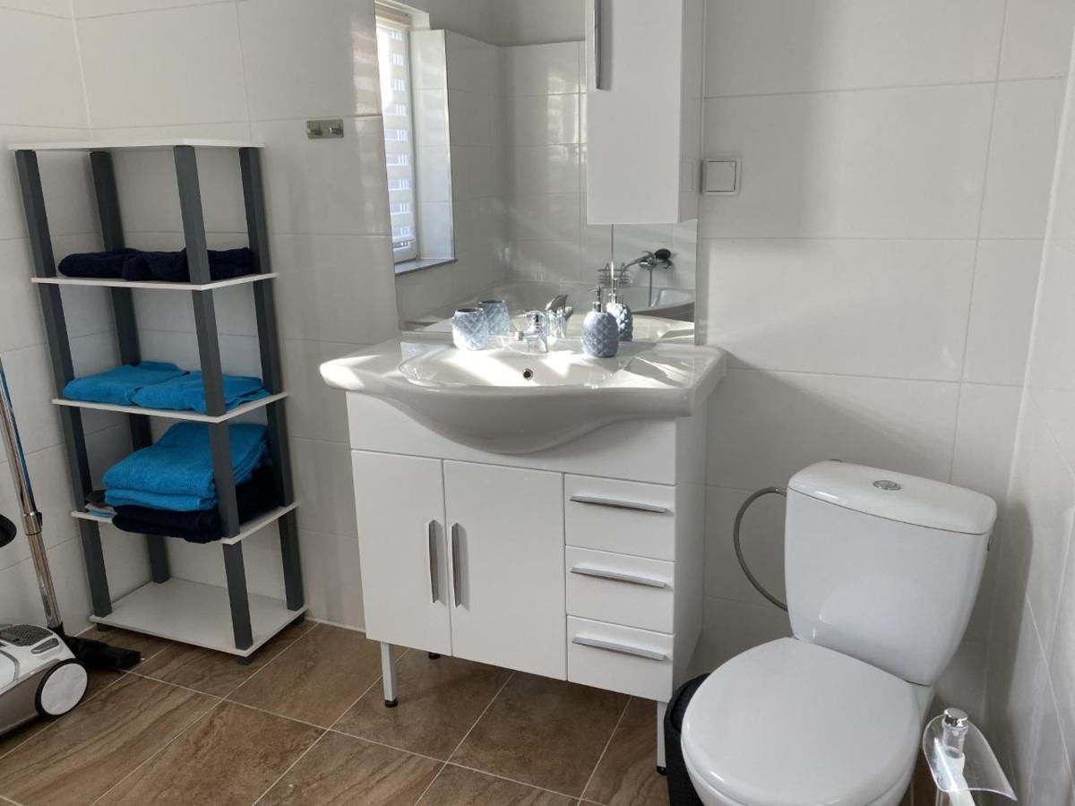 Schoene Ferienwohnung Naehe Stadtmitte Von Wilhelmshaven Luaran gambar