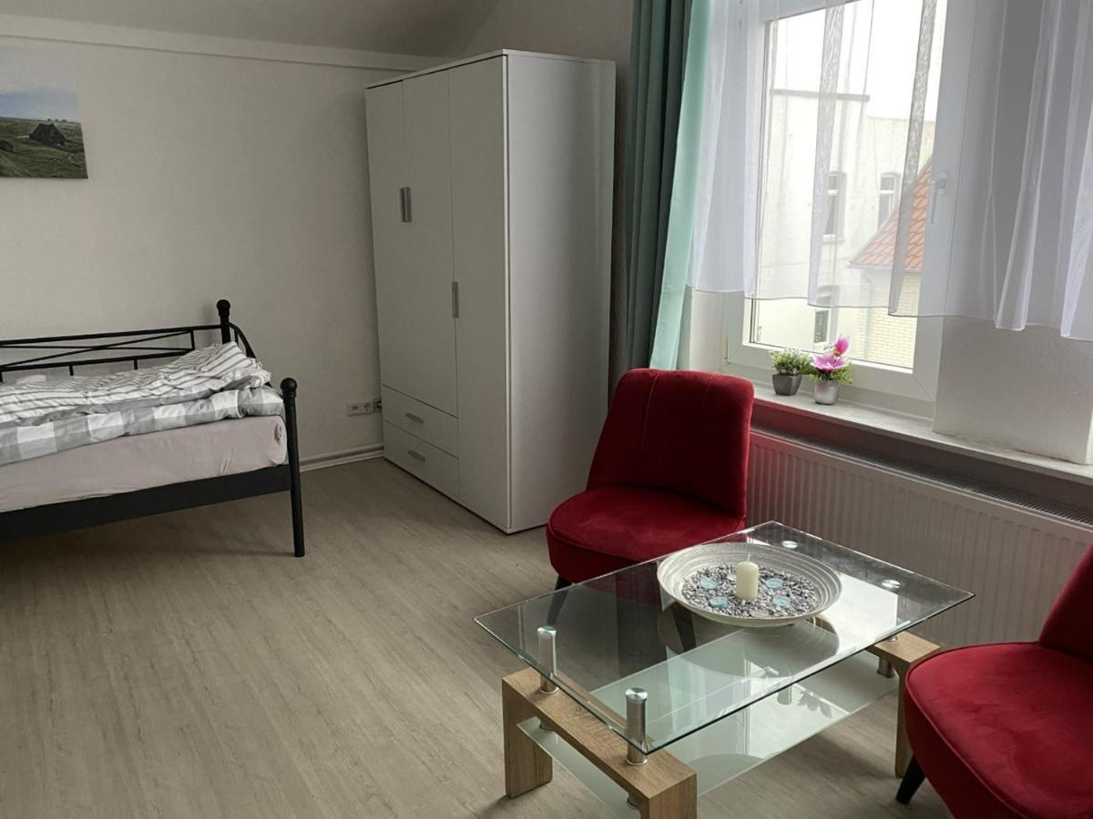 Schoene Ferienwohnung Naehe Stadtmitte Von Wilhelmshaven Luaran gambar
