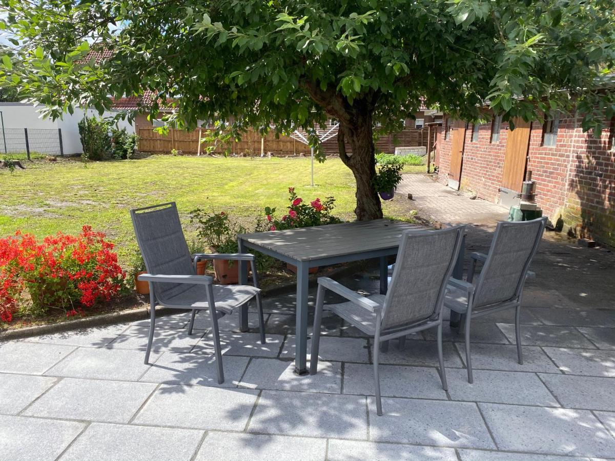 Schoene Ferienwohnung Naehe Stadtmitte Von Wilhelmshaven Luaran gambar